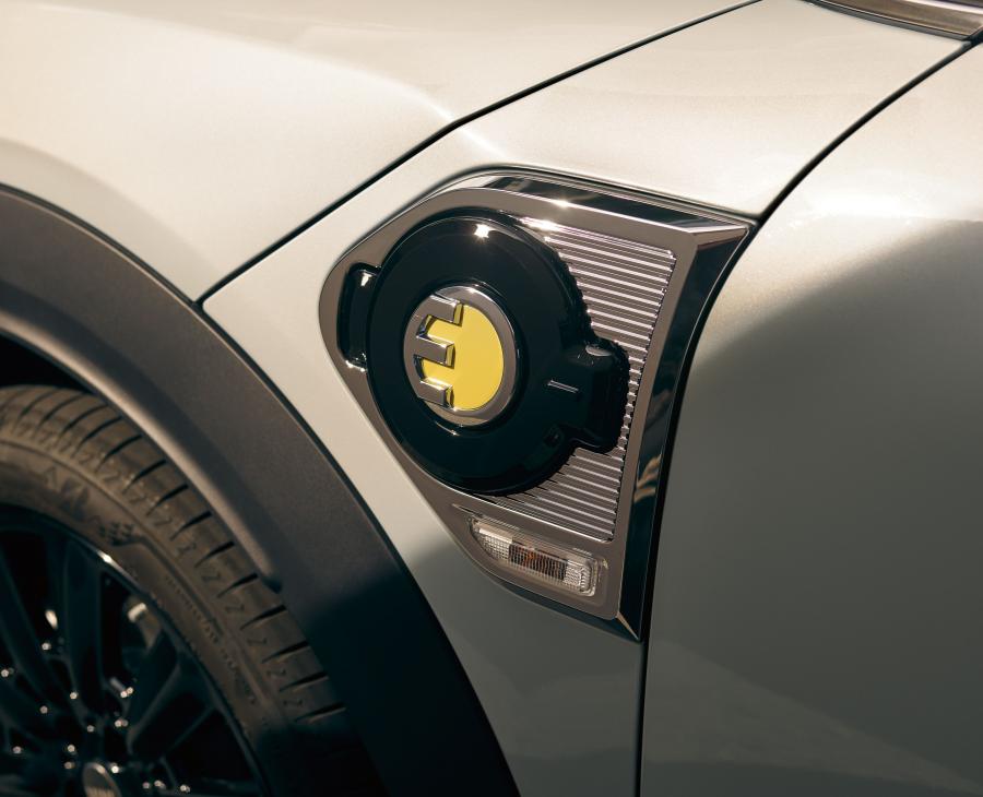 Детали экстерьера Mini Cooper SE Countryman ALL4 (F60) 2020 года  (WW) (фото 59 из 130)